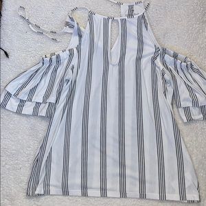 American Eagle Black & White Stripped Top